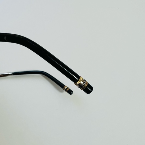 NWOT Boucheron ladies’ sunglasses, model BC0023S 004 - Picture 12 of 12